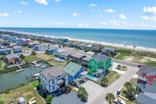 $859,000 | 108 Tarpon Drive, Holden Beach, NC 28462