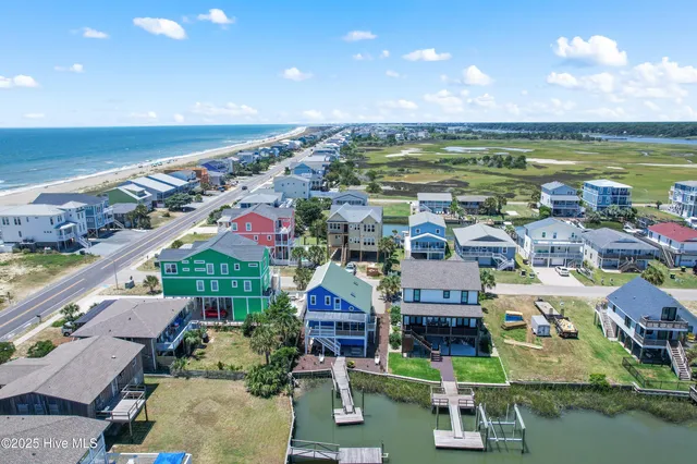 $859,000 | 108 Tarpon Drive, Holden Beach, NC 28462