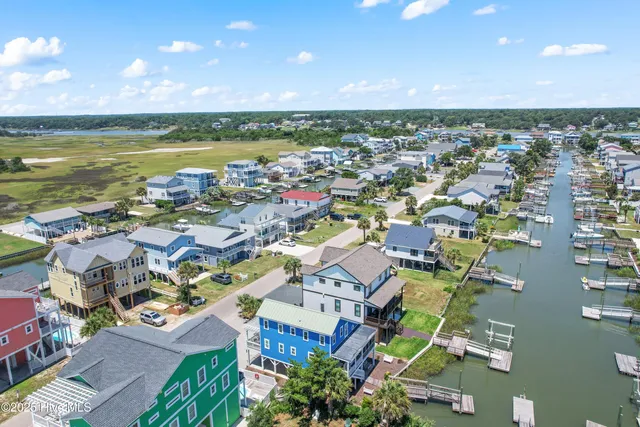 $859,000 | 108 Tarpon Drive, Holden Beach, NC 28462