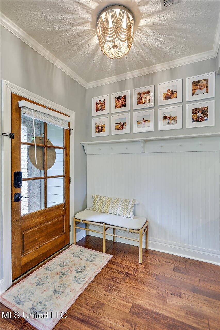 106 Baileys Ridge Circle Clinton, MS 39056 - Photo 4 of 29 04-106 Baileys Ridge Cir