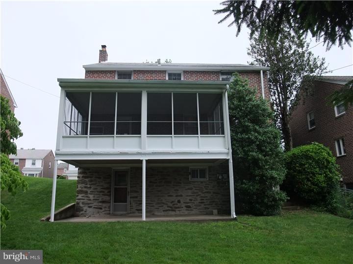 116 Flintlock Road Drexel Hill, PA 19026 - Photo 2 of 20 Exterior Back