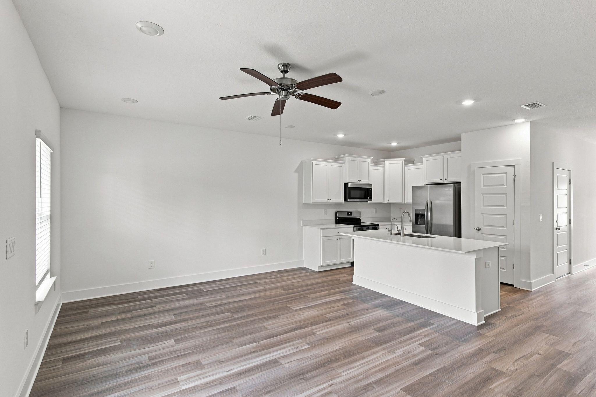 157 Hawk Street Santa Rosa Beach, FL 32459 - Photo 10 of 38 Greatroom