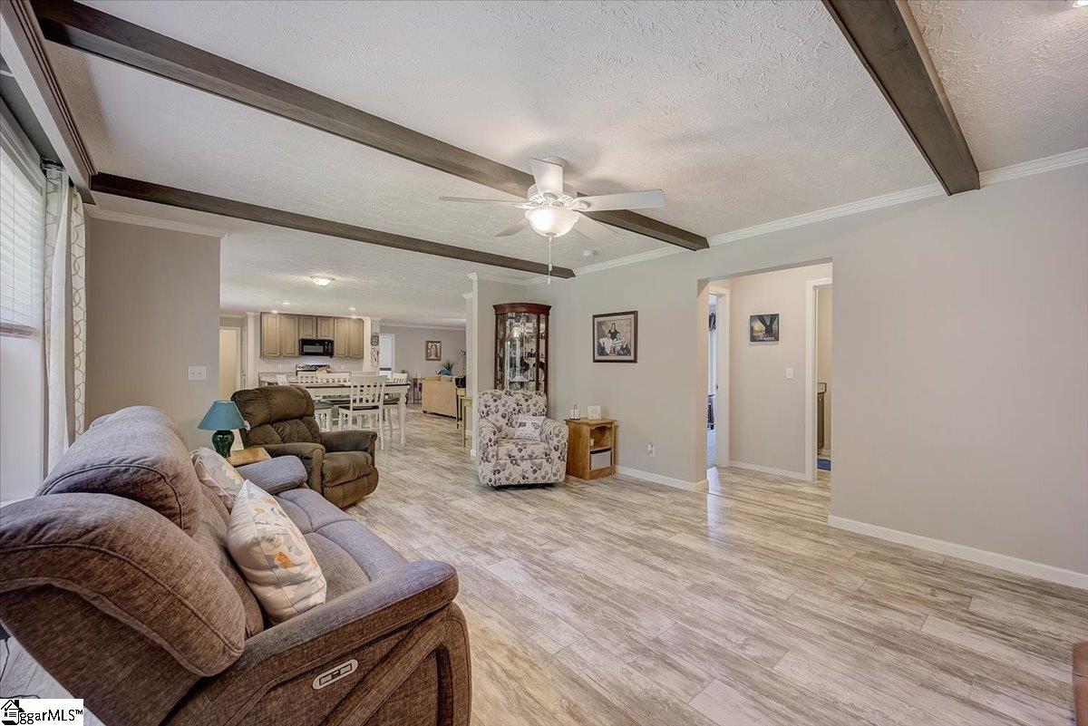 333 Lenhardt Road Easley, SC 29640 - Photo 7 of 35