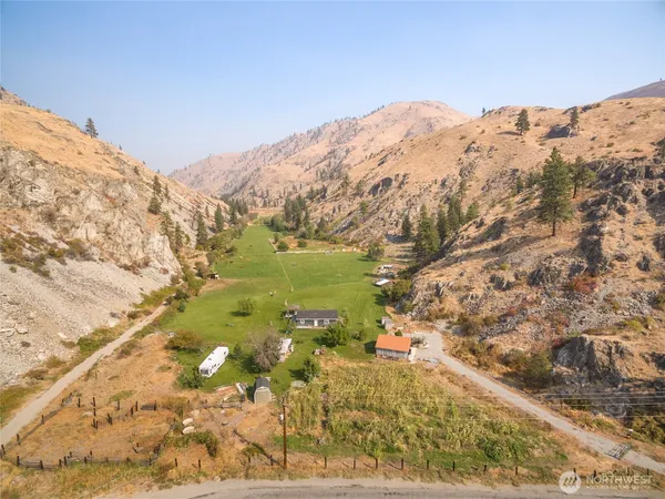 $1,200,000 | 2560 Antoine Creek Road, Chelan, WA 98816