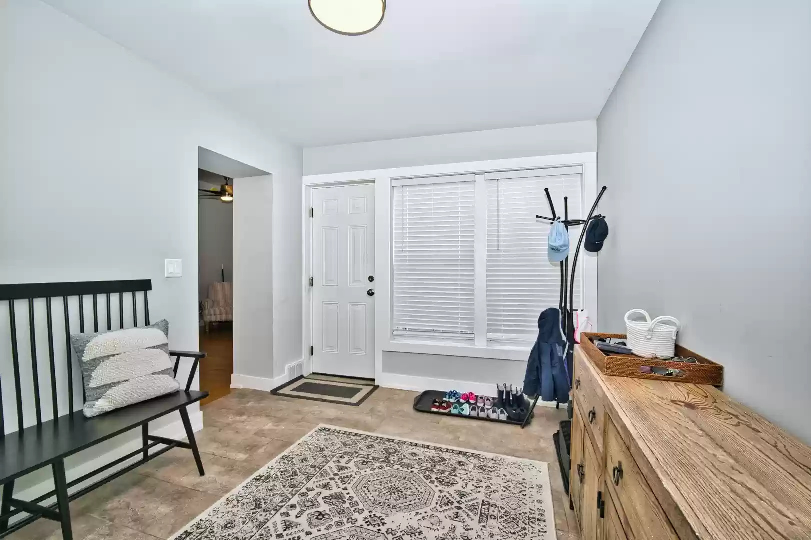 643 Oriole Avenue Park Ridge, IL 60068 - Photo 3 of 31 a bed room with a bed and a window