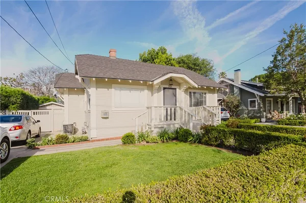$1,495,000 | 262 North Cambridge Street, Orange, CA 92866