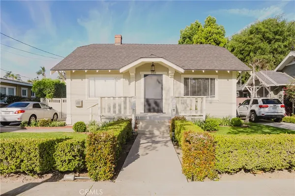 $1,495,000 | 262 North Cambridge Street, Orange, CA 92866