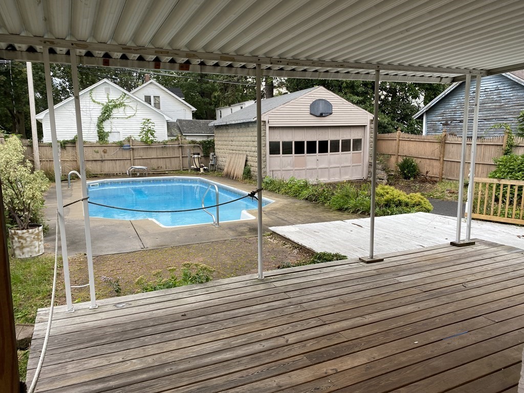 40 Alvin Street Springfield, MA 01104 - Photo 32 of 38