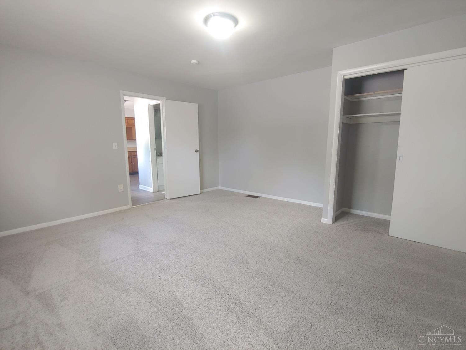 2138 West North Bend Road Cincinnati, OH 45224 - Photo 18 of 19 Gallery Image 18