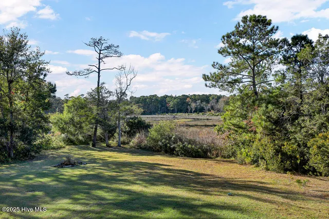 $715,000 | 504 Creek Drive, Hampstead, NC 28443