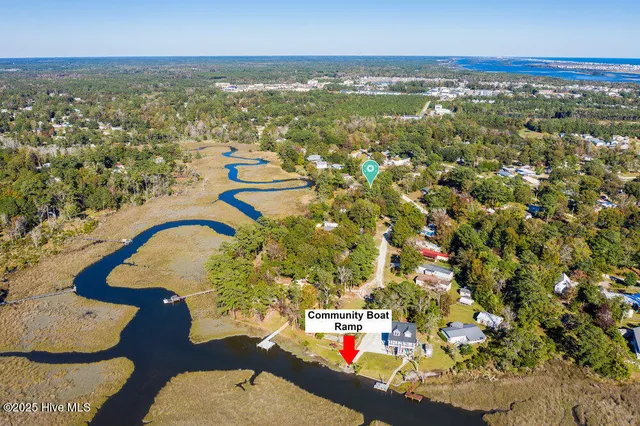 $715,000 | 504 Creek Drive, Hampstead, NC 28443