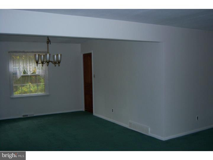 602 Whiteland Hunt Road Downingtown, PA 19335 - Photo 9 of 25 Dining Room