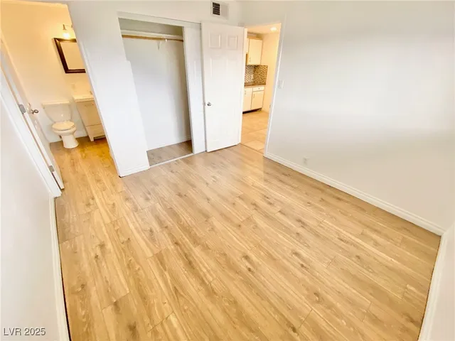 $750 | 3712 Royal Crest Street, Unit 8, Las Vegas, NV 89119