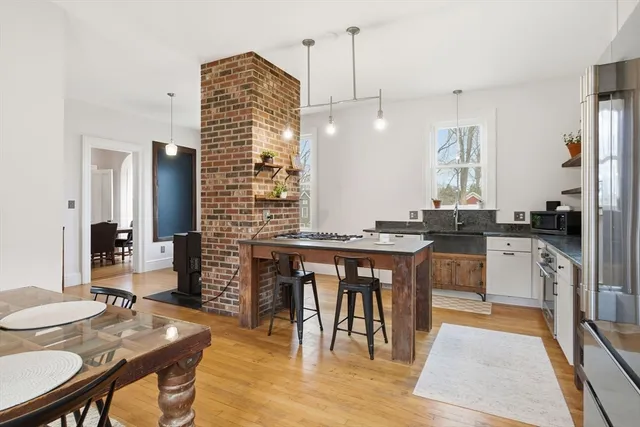 $749,900 | 36 Maple Street, Wilbraham, MA 01095