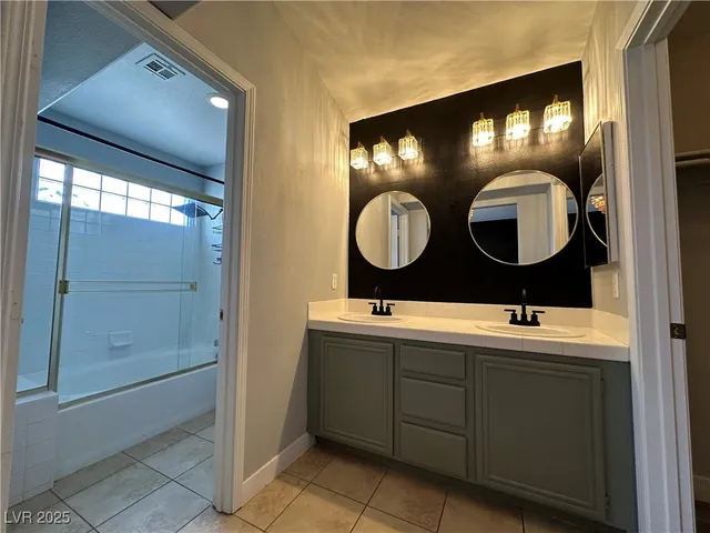 $2,195 | 8322 Montgomery Street, Las Vegas, NV 89123