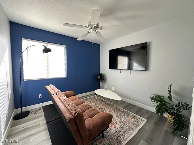$2,195 | 8322 Montgomery Street, Las Vegas, NV 89123