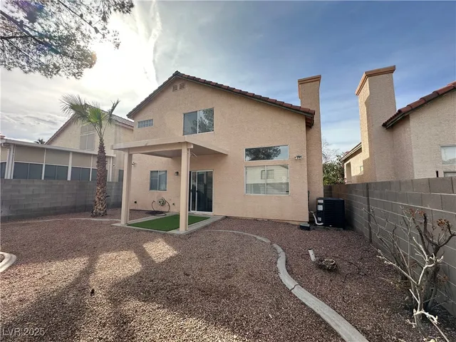 $2,195 | 8322 Montgomery Street, Las Vegas, NV 89123