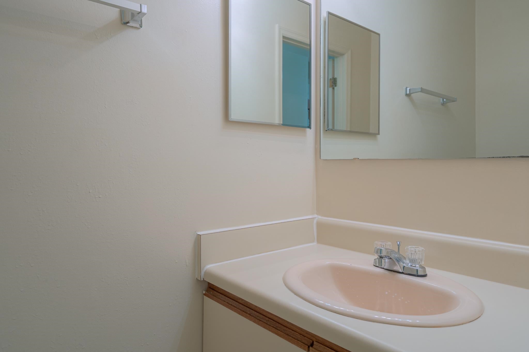 2524 Ridge Road Blacksburg, VA 24060 - Photo 17 of 36 Gallery Image 17