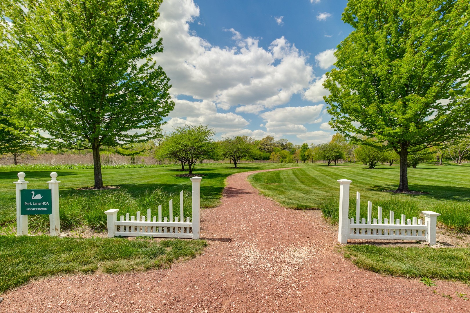 920 Symphony Drive Lake Forest, IL 60045 - Photo 3 of 28 a view of a park with iron fence