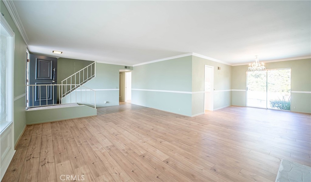 25401 Helena Circle Mission Viejo, CA 92691 - Photo 11 of 38 LIVING ROOM