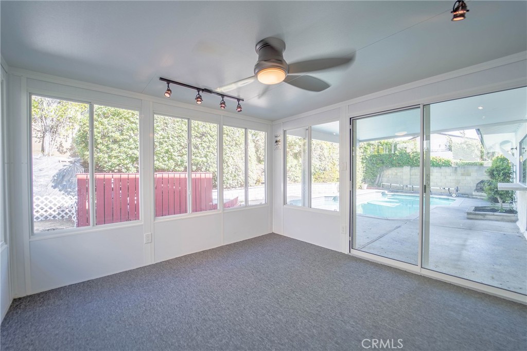 25401 Helena Circle Mission Viejo, CA 92691 - Photo 15 of 38 SUN ROOM