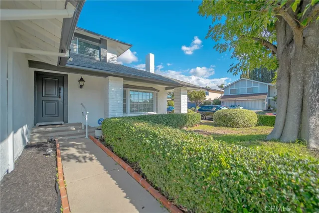 $1,492,000 | 25401 Helena Circle, Mission Viejo, CA 92691