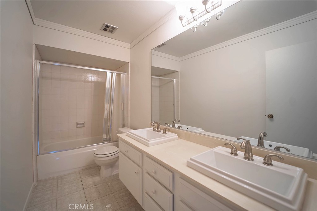 25401 Helena Circle Mission Viejo, CA 92691 - Photo 24 of 38 UPSTAIRS HALL BATHROOM