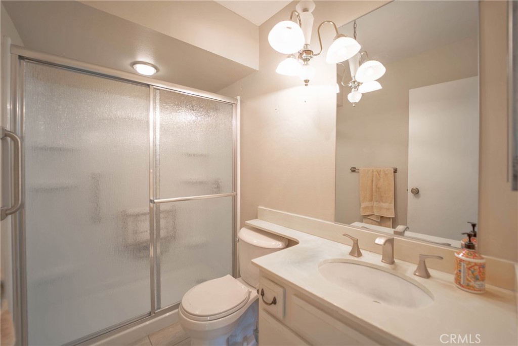 25401 Helena Circle Mission Viejo, CA 92691 - Photo 29 of 38 GUEST BATHROOM