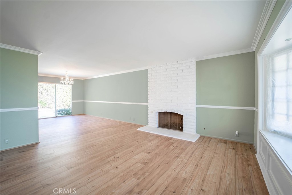25401 Helena Circle Mission Viejo, CA 92691 - Photo 9 of 38 LIVING ROOM