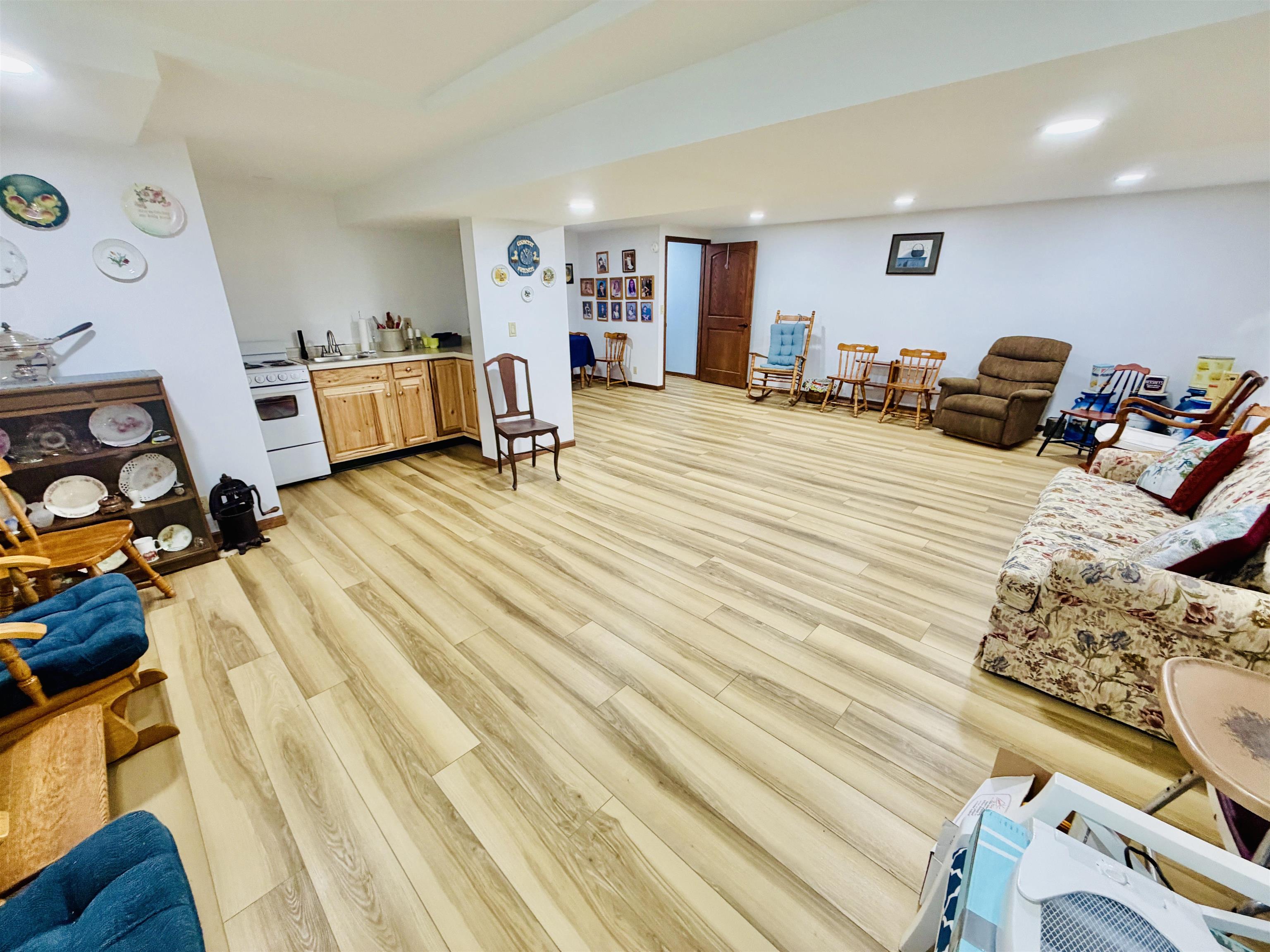 2721 3rd Monroe, WI 53566 - Photo 35 of 40