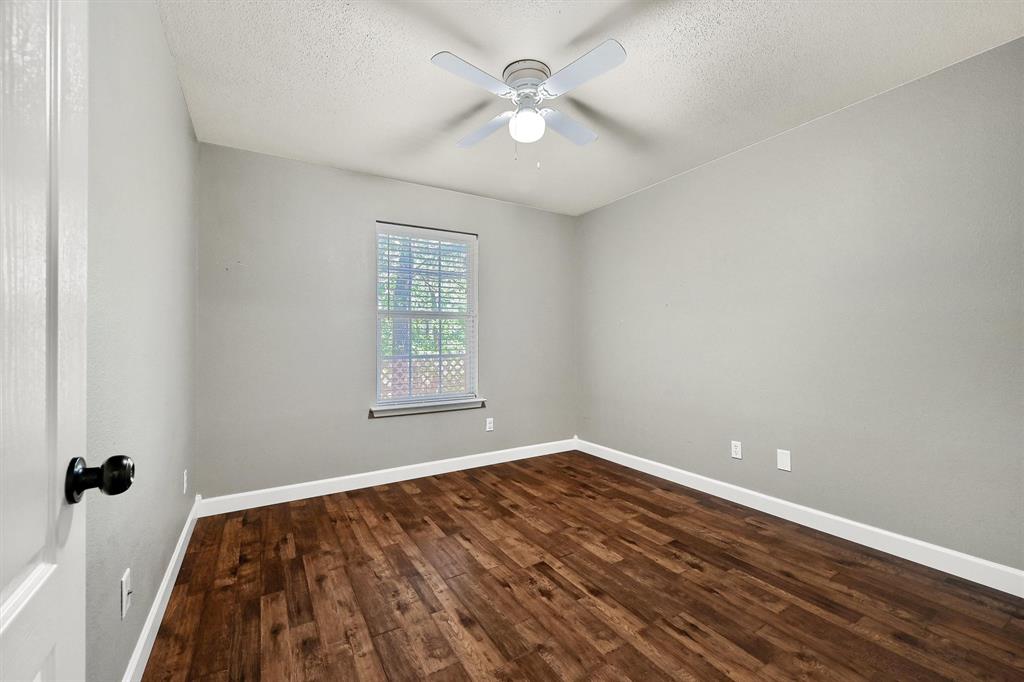 187 Square Dance Road Denison, TX 75021 - Photo 16 of 19 Gallery Image 16