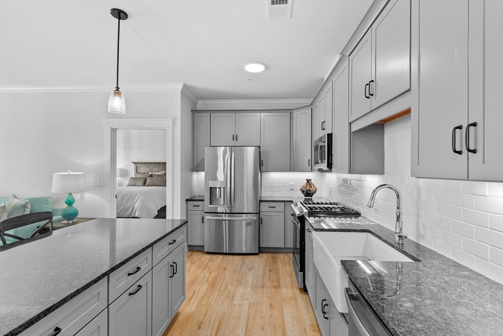 57 Long Point Road, Unit 209 Lakeville, MA 02347 - Photo 8 of 26 Gallery Image 8