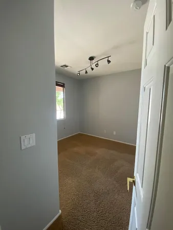 $2,100 | 40936 North Citrus Canyon Trail, Phoenix, AZ 85086
