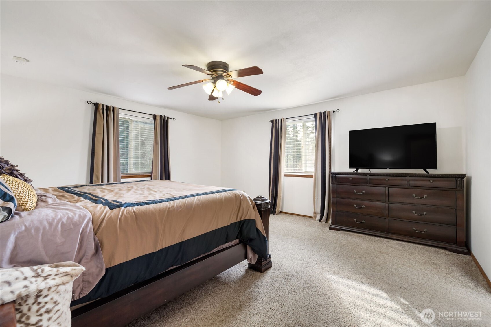13300 Stoney Ridge Lane Southwest Port Orchard, WA 98367 - Photo 16 of 40