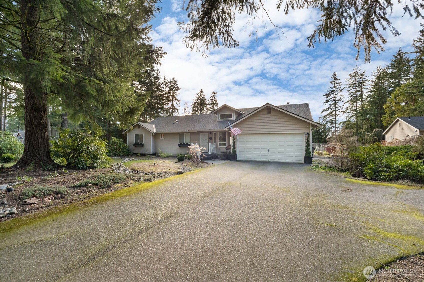 13300 Stoney Ridge Lane Southwest Port Orchard, WA 98367 - Photo 2 of 40