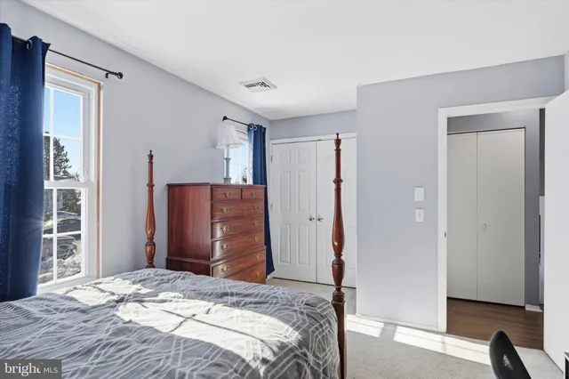 $305,000 | 1360 Wandering Way, Harrisburg, PA 17110