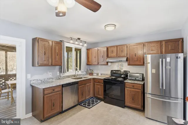 $305,000 | 1360 Wandering Way, Harrisburg, PA 17110