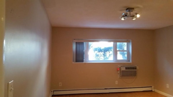 366 Elliot Street, Unit 1 Newton, MA 02464 - Photo 2 of 5