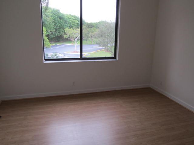 7546 La Paz Boulevard, Unit 201 Boca Raton, FL 33433 - Photo 8 of 10 Additional Photo