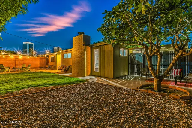 $3,500 | 450 West Mulberry Drive, Phoenix, AZ 85013
