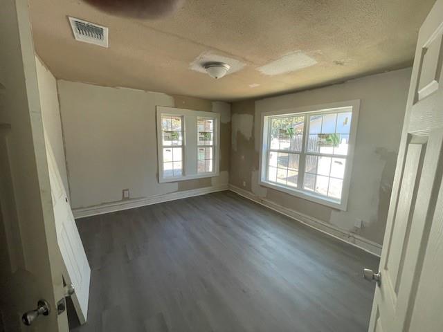 2321 Coleman Street San Angelo, TX 76901 - Photo 8 of 14