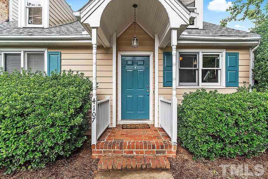 4107 Kaplan Drive Raleigh, NC 27606 - Photo 2 of 28