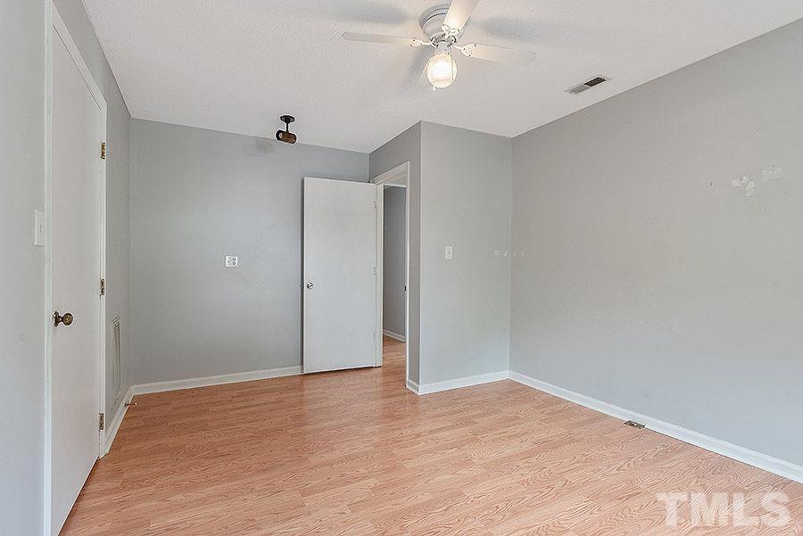 4107 Kaplan Drive Raleigh, NC 27606 - Photo 23 of 28