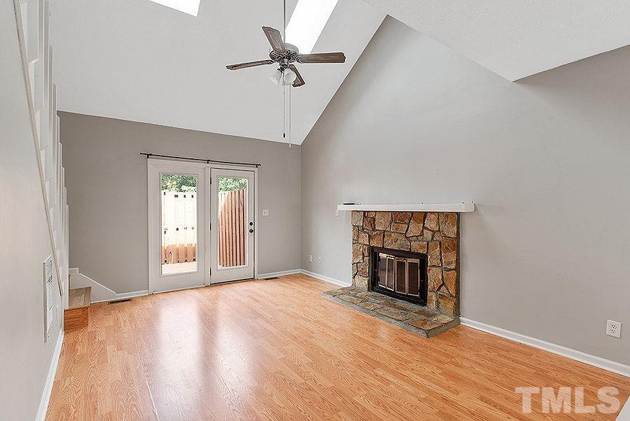 4107 Kaplan Drive Raleigh, NC 27606 - Photo 8 of 28