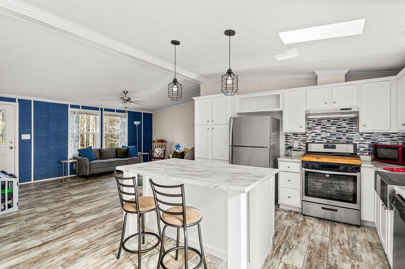 37 Branch Drive Cushing, ME 04563 - Photo 2 of 24 W3-ME2494_2