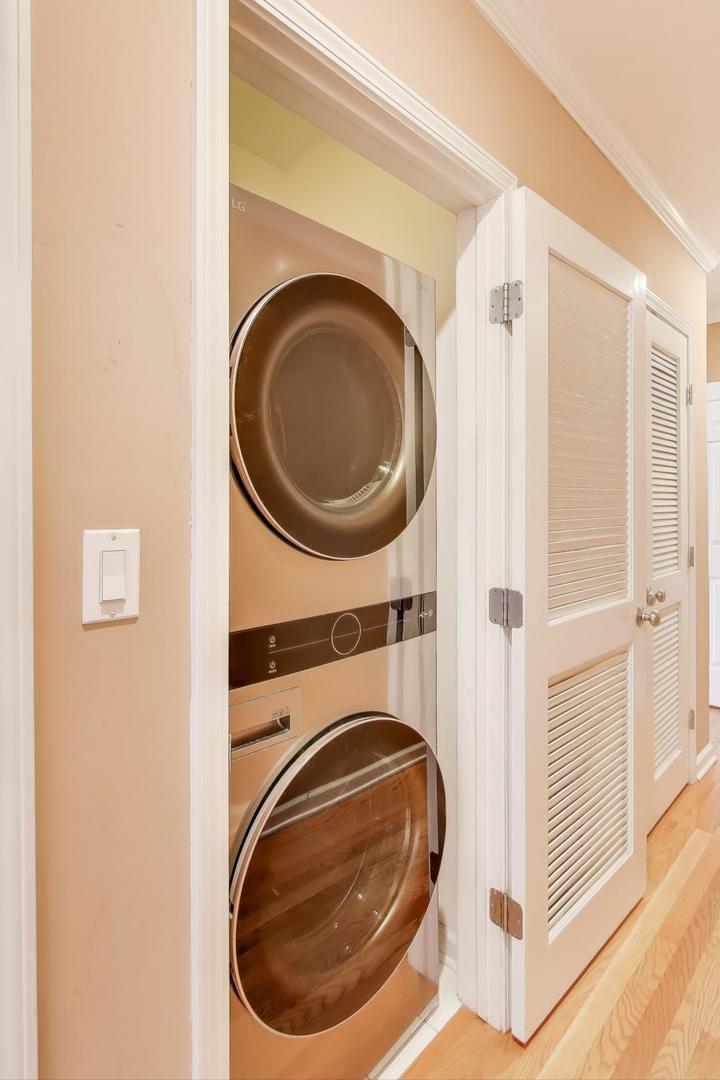 1425 West Victoria Street, Unit 3 Chicago, IL 60660 - Photo 21 of 25