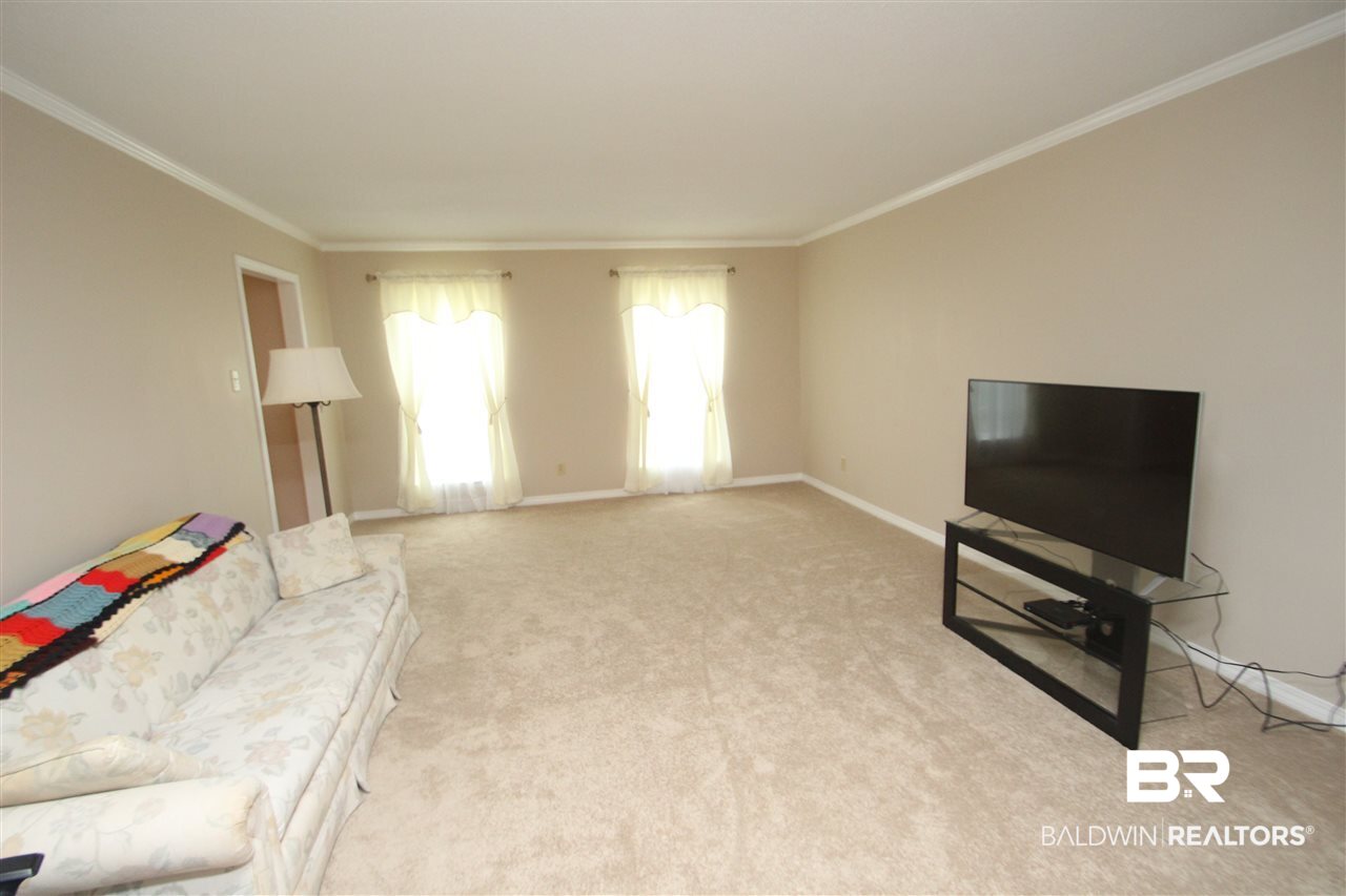 6401 Gas Light Lane North Mobile, AL 36695 - Photo 5 of 19