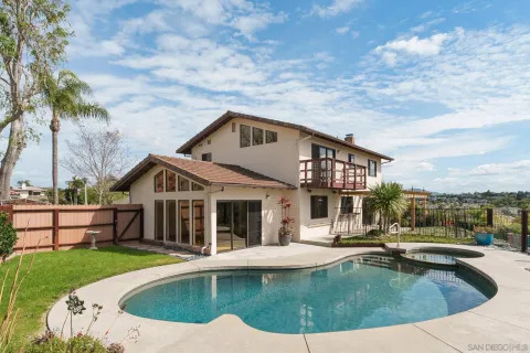 $1,745,000 | 2712 Mateo Place, Carlsbad, CA 92009