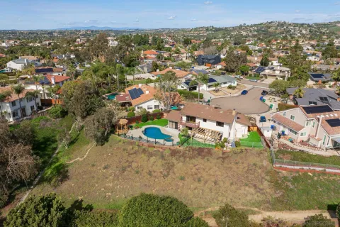 $1,745,000 | 2712 Mateo Place, Carlsbad, CA 92009
