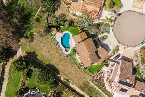 $1,745,000 | 2712 Mateo Place, Carlsbad, CA 92009